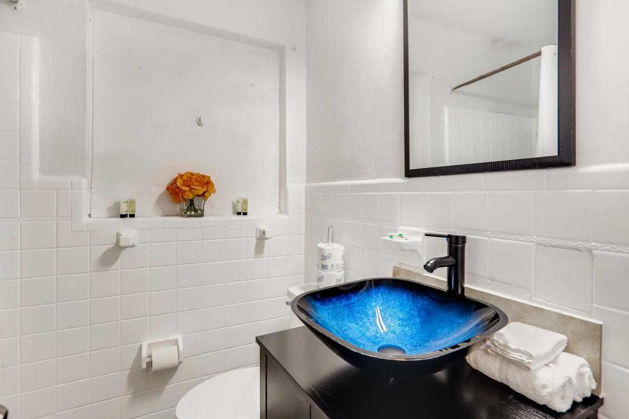 Coral Sands 1br/1ba Close 2 Beach! Apartment *